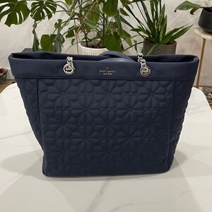 NWT Kate Spade Flower Quilted Tote